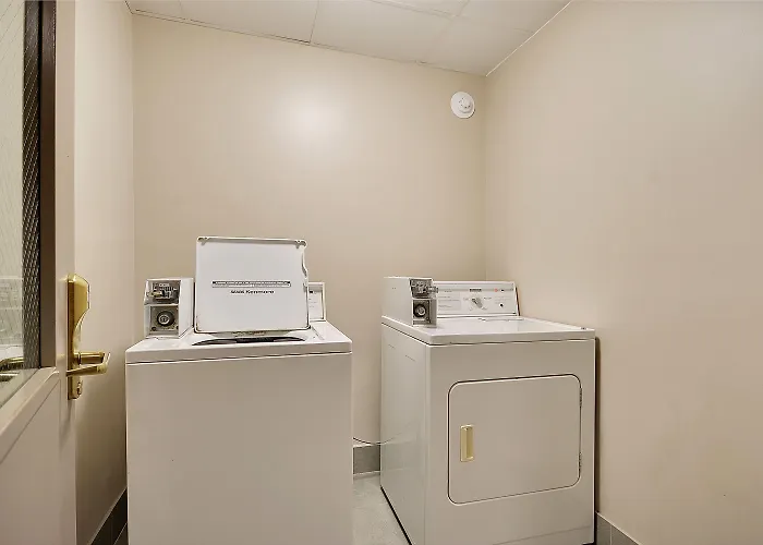 Hotel Country & By Radisson, Charleston North, Sc 3*