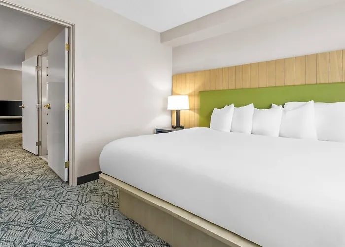 Country & By Radisson, Charleston North, Sc 3*