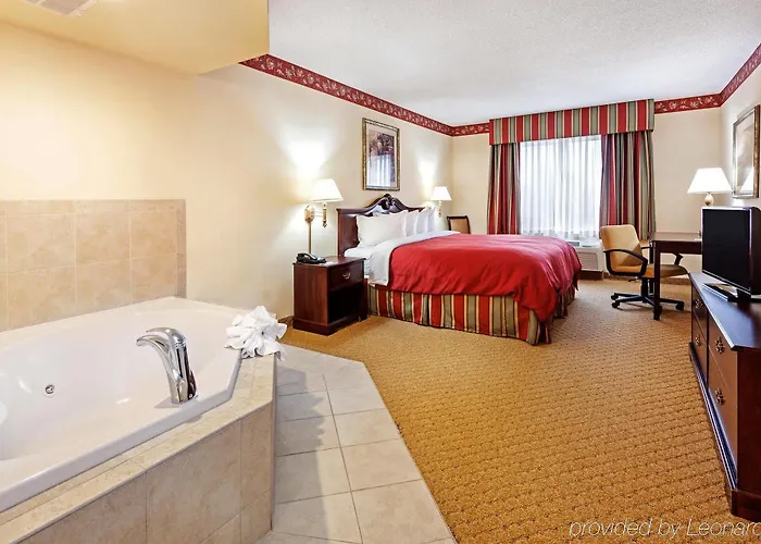 Hotel Country & By Radisson, Charleston North, Sc 3*