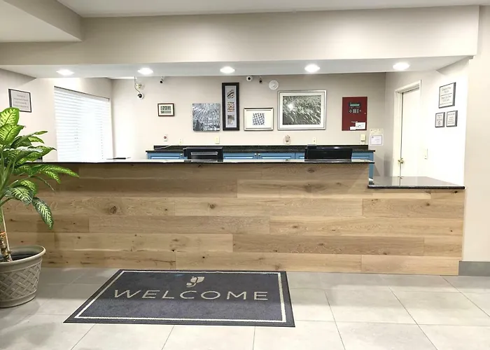 Hotel Country & By Radisson, Charleston North, Sc 3*
